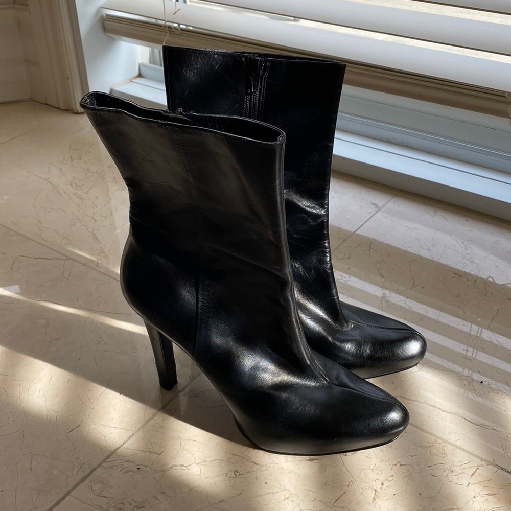 Nine West high heeled boots